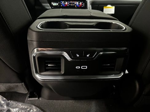 New 2026 GMC Sierra 1500 Denali AWD/4WD image 35