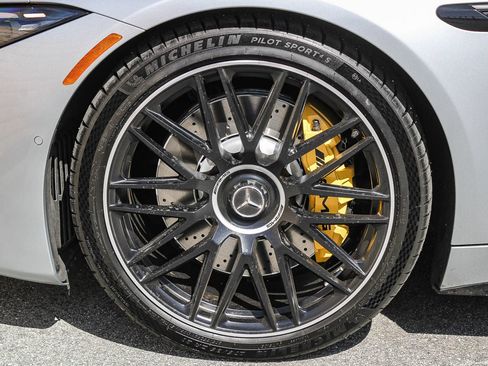 Certified 2022 Mercedes-Benz SL 55 AMG 4MATIC image 12