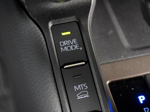 Used 2025 Toyota Land Cruiser AWD/4WD image 11