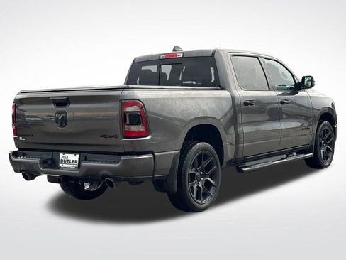 Used 2024 RAM 1500 Laramie AWD/4WD image 7