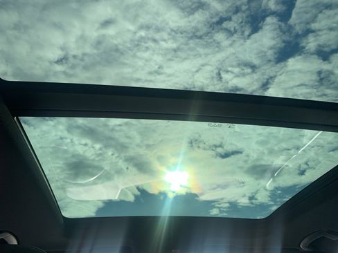 Used 2020 Volkswagen Tiguan SEL Premium R-Line w/ 3rd Row Seat Package image 28