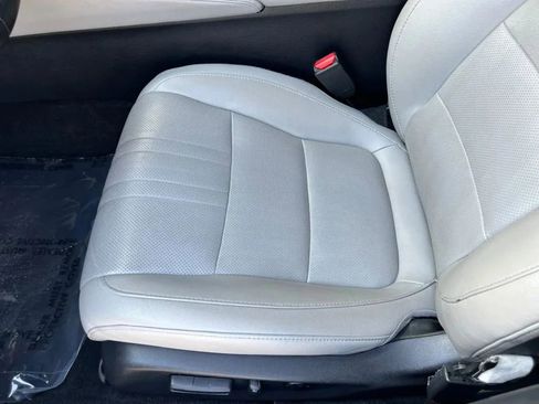 Used 2019 Honda Accord EX-L image 24