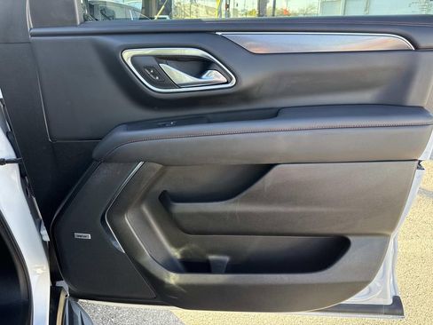 Used 2024 Chevrolet Suburban RST w/ Sport Performance Package image 16