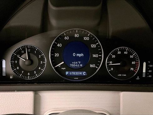 Used 2005 Mercedes-Benz CLK 320 Cabriolet image 20