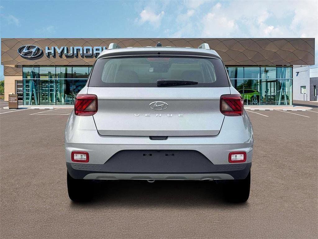 Certified 2026 Hyundai Venue SEL FWD image 6