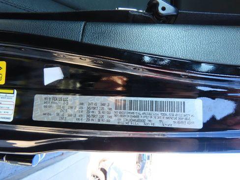 Used 2019 Jeep Wrangler Unlimited Sport S image 32