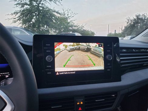 New 2025 Volkswagen Jetta SE image 11