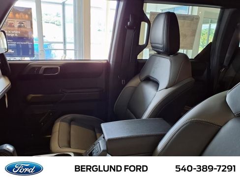 New 2025 Ford Bronco Outer Banks image 19