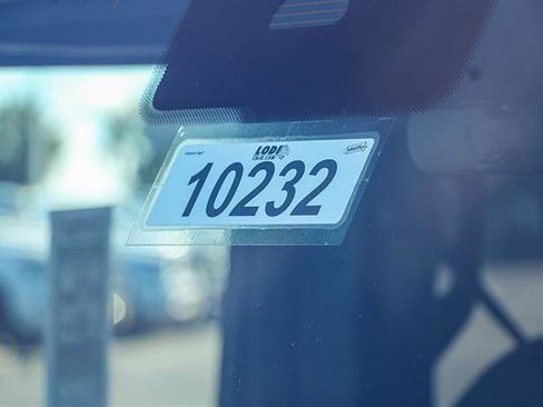 New 2025 Jeep Gladiator Sport image 24