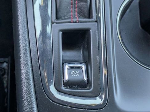 Used 2023 Chevrolet Equinox RS image 16