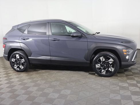 Used 2024 Hyundai Kona SEL w/ Convenience Package AWD/4WD image 17