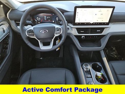 New 2026 Ford Explorer Active w/ Active Comfort Package image 4