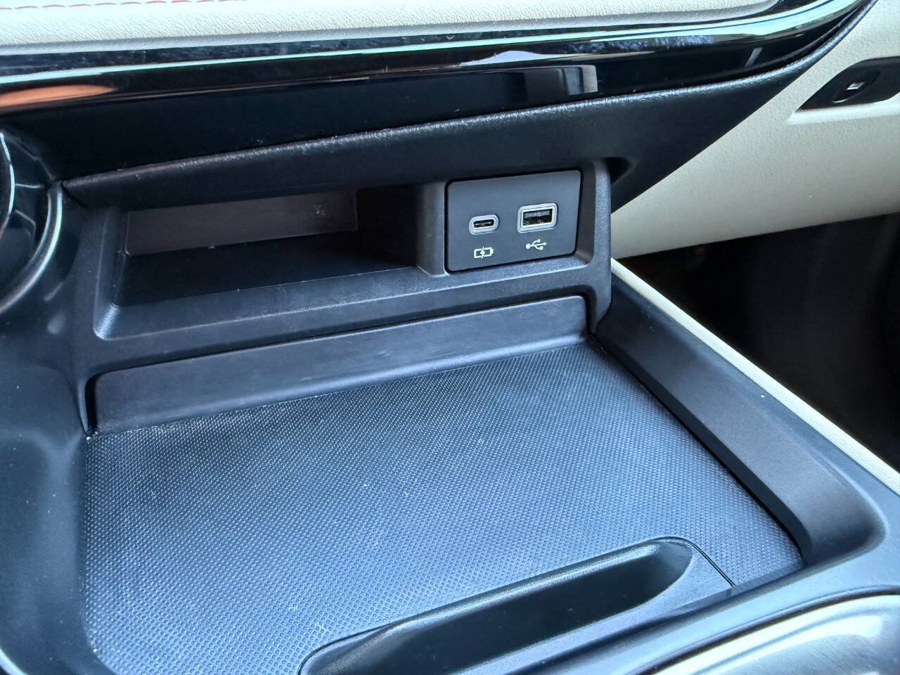 Used 2024 Lexus NX 250 FWD w/ Cold Area Package image 44
