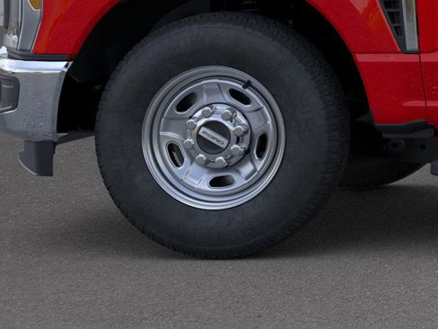 New 2026 Ford F350 XL w/ XL Chrome Package image 19