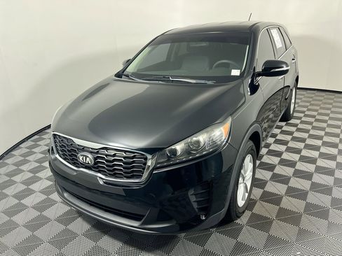 Used 2020 Kia Sorento LX w/ LX I4 Convenience Package image 7