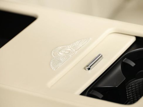 Used 2014 Bentley Flying Spur W12 AWD/4WD image 75