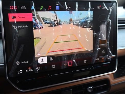 New 2025 Volkswagen ID. Buzz Pro S image 13