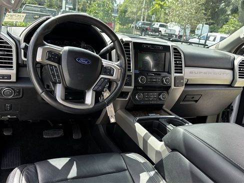 Used 2017 Ford F350 Lariat w/ Chrome Package image 36