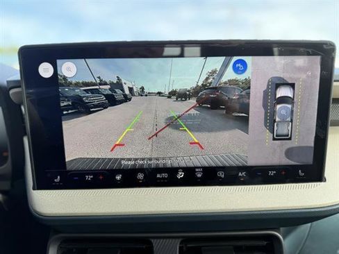 New 2025 Ford Maverick Lariat w/ 4K Tow Package image 13