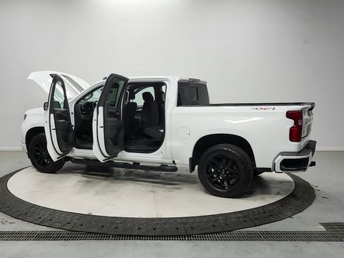 Used 2023 Chevrolet Silverado 1500 RST w/ Rally Edition image 13