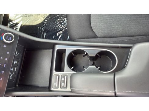 Used 2025 Hyundai Sonata SEL FWD image 17