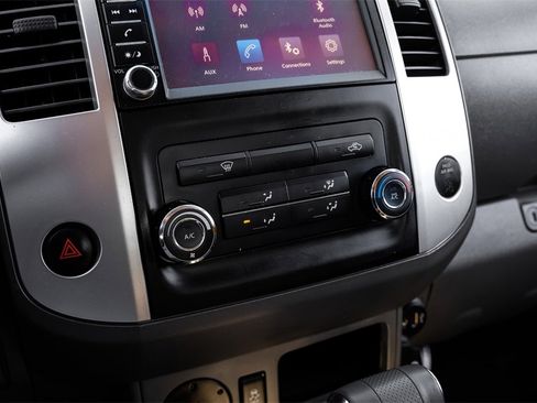 Used 2019 Nissan Frontier S image 21