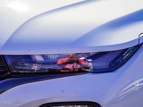 Used 2023 Chevrolet TrailBlazer RS w/ Sun and Liftgate Package image 10