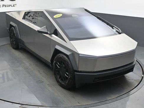 Used 2024 Tesla Cybertruck Cyberbeast AWD/4WD image 42