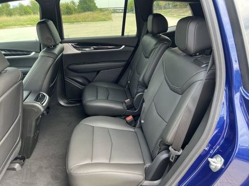 New 2025 Cadillac XT6 Premium Luxury w/ Technology Package image 30