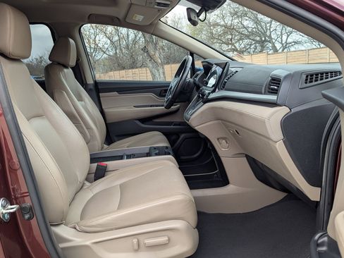 Used 2020 Honda Odyssey EX-L image 24