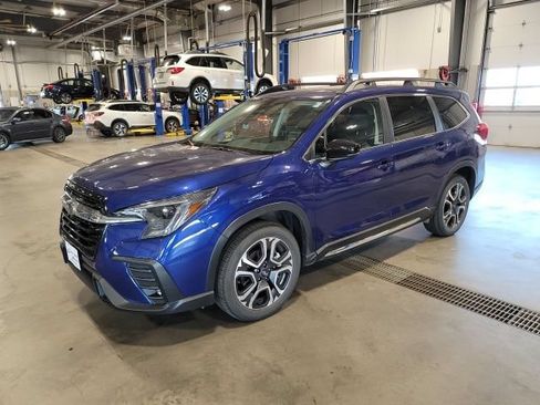 Used 2026 Subaru Ascent Limited w/ Popular Package #2 AWD/4WD image 3
