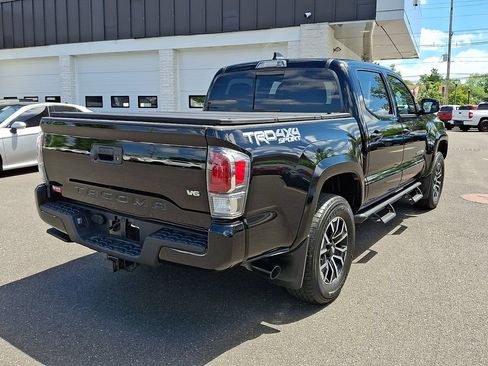 Certified 2023 Toyota Tacoma TRD Sport AWD/4WD image 6
