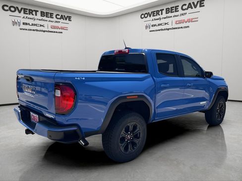 New 2025 GMC Canyon Elevation w/ Convenience Package image 9