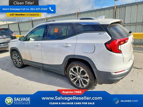 Used 2018 GMC Terrain SLT w/ Preferred Package FWD image 3