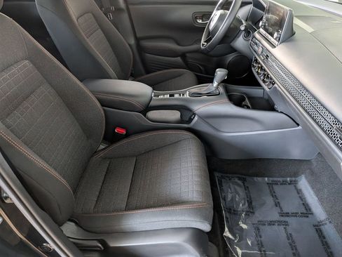 Used 2025 Honda HR-V Sport image 30