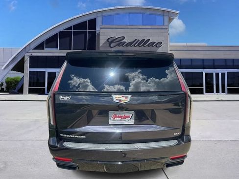 Used 2023 Cadillac Escalade ESV Sport Platinum AWD/4WD image 5