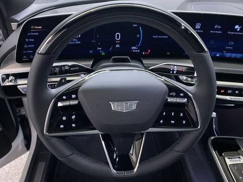 New 2025 Cadillac Lyriq Sport AWD/4WD image 19