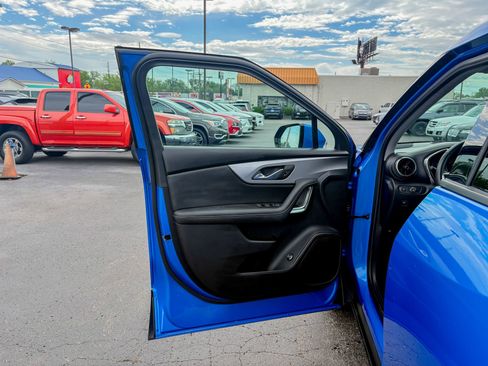 Used 2024 Chevrolet Blazer LT w/ Convenience Package image 17