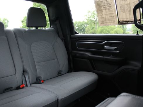 Used 2023 RAM 1500 Big Horn AWD/4WD image 15