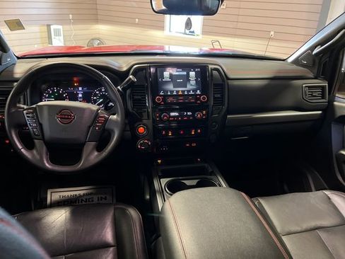 Used 2023 Nissan Titan PRO-4X w/ Pro-4x Convenience Package image 12