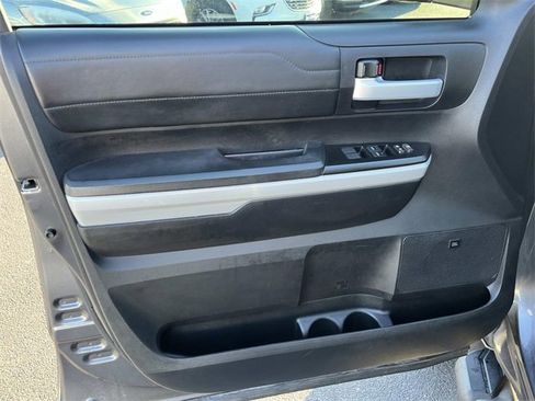 Used 2019 Toyota Tundra Limited image 24
