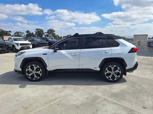 Used 2024 Toyota RAV4 XSE w/ Premium Package image 8