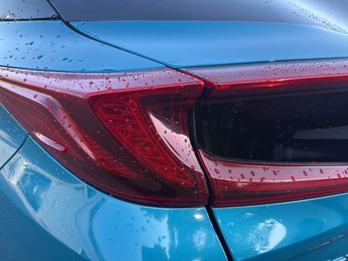 Used 2021 Toyota Prius Prime Limited FWD image 33