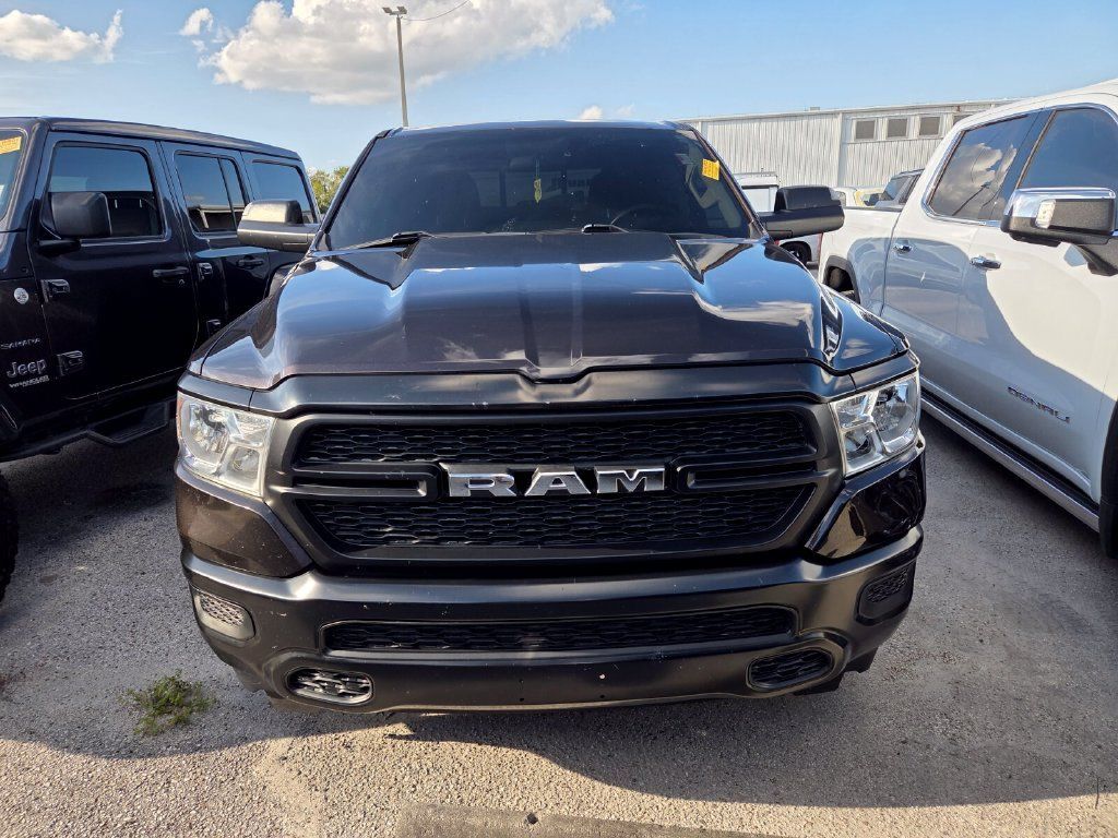 Used 2019 RAM 1500 Tradesman RWD image 2