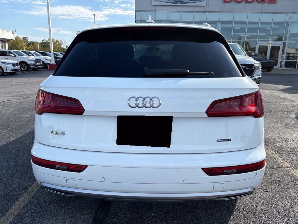 Used 2020 Audi Q5 2.0T Premium Plus w/ Premium Plus Package AWD/4WD image 5