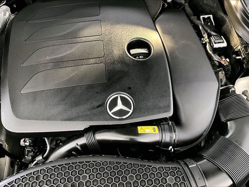 Used 2020 Mercedes-Benz GLC 300 4MATIC image 31