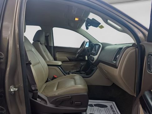 Used 2015 GMC Canyon SLT w/ LPO, Gearon Divider Package AWD/4WD image 13