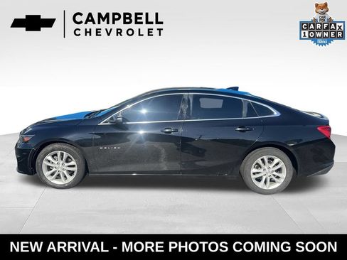 Used 2018 Chevrolet Malibu LT FWD image 2
