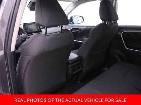 Certified 2022 Toyota RAV4 LE image 11