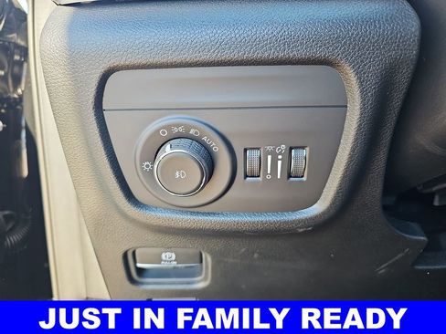 New 2026 Jeep Grand Cherokee L Limited w/ Limited Altitude Package AWD/4WD image 28